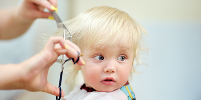 5 Do’s & Don’ts If You Need Your Kid to Sit Still for a Haircut