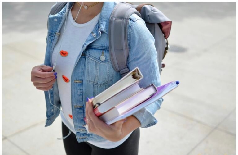 Goal Setting 101: How High School Students Can Map Their Future